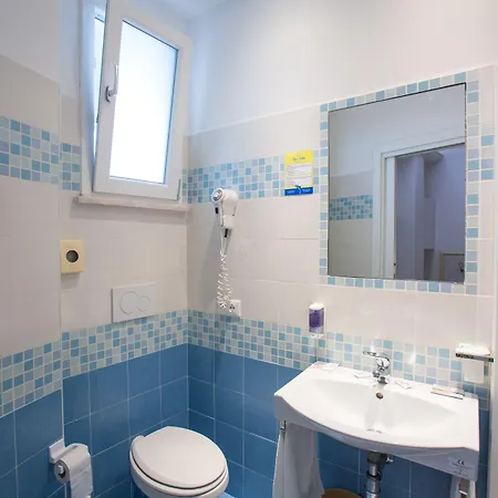 酒店 Delfino 西尼加利亚